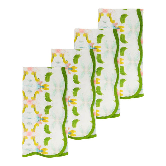 DOGWOOD SCALLOPED DINNER NAPKINS